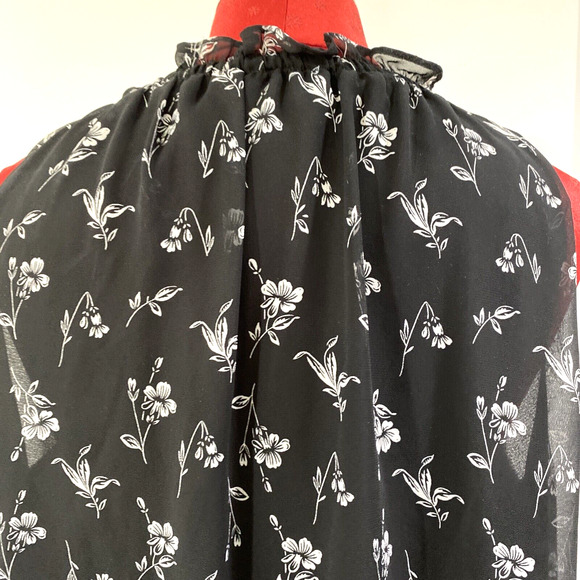 Max Studio Size XL Black & White Sleeveless Sheer Floral Peasant Style Blouse - Picture 6 of 10